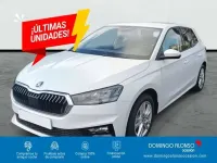 Usado Skoda Fabia Selection 95 CV (69 kW) 2024 Blanco Utilitario