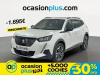 Usado Peugeot 2008 Allure 100 CV (73 kW) 2023 Blanco SUV