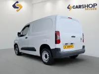 Usado Citroën Berlingo 76 CV (55 kW) 2021 Blanco Monovolumen