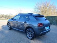 Usado Citroën C4 Cactus Feel 99 CV (72 kW) 2016 Gris Utilitario