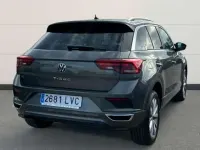 Usado VW T-Roc Advance 110 CV (80 kW) 2021 Gris SUV