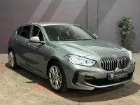 Usado BMW 118 136 CV (100 kW) 2023 Negro Utilitario