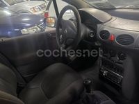 Usado Mercedes A140 Elegance 82 CV (60 kW) 1999 Azul Monovolumen