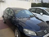 Usado VW Passat Edition 105 CV (77 kW) 2013 Azul Berlina