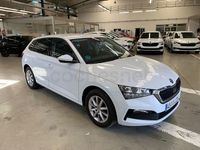 Usado Skoda Scala Ambition 150 CV (110 kW) 2022 Blanco Utilitario