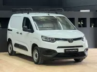 Usado Toyota Proace City City 102 CV (75 kW) 2021 Blanco Monovolumen