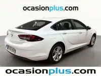 Usado Opel Insignia Selective 136 CV (100 kW) 2017 Blanco Berlina