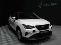 Usado Seat Arona Style 110 CV (80 kW) 2021 Blanco SUV