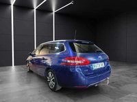Usado Peugeot 308 SW Allure 131 CV (96 kW) 2018 Azul Familiar