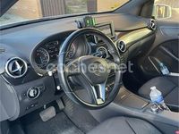Usado Mercedes B180 109 CV (80 kW) 2013 Blanco Monovolumen