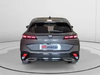Usado Peugeot 308 Allure 130 CV (95 kW) 2023 Gris Familiar