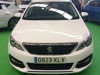 Usado Peugeot 308 Active 131 CV (96 kW) 2018 Blanco Familiar