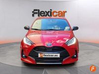 Usado Toyota Yaris Hybrid Style 116 CV (85 kW) 2022 Rojo