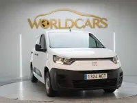 Usado Fiat Doblò 102 CV (75 kW) 2023 Blanco Monovolumen
