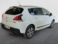 Usado Peugeot 3008 Style 115 CV (84 kW) 2014 Familiar