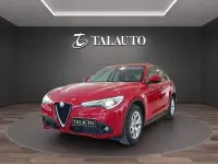 Usado Alfa Romeo Stelvio Sprint 190 CV (139 kW) 2022 Rojo SUV