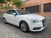 Usado Audi A3 Ambition 105 CV (77 kW) 2013 Beige Berlina