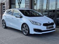 Usado Kia Ceed 120 CV (88 kW) 2017 Blanco Utilitario