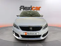 Usado Peugeot 308 Style 100 CV (73 kW) 2020 Blanco Familiar
