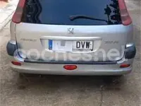 Usado Peugeot 206 70 CV (51 kW) 2006 Gris / plata Familiar