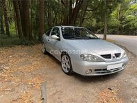 Usado Renault Mégane Coupé 140 CV (102 kW) 2000 Gris / plata Coupe