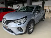 Usado Renault Captur Zen 140 CV (102 kW) 2022 Gris / plata SUV