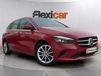 Gebraucht Mercedes B200 150 PS (110 kW) 2019 Rot Van / Kleinbus