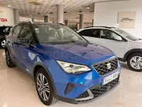Usado Seat Arona FR 115 CV (84 kW) 2025 Azul SUV
