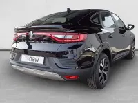 Begagnad Renault Arkana Equilibre 145 HK (106 kW) 2023 Svart SUV