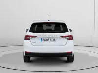 Usado Skoda Fabia Ambition 95 CV (69 kW) 2022 Blanco Utilitario