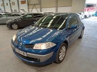 Usado Renault Mégane Cabriolet Dynamique 106 CV (77 kW) 2007 Azul Descapotable