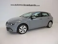 Usado VW Golf VIII Life 131 CV (96 kW) 2022 Gris Utilitario