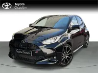 Usado Toyota Yaris Hybrid Sport 116 CV (85 kW) 2022 Negro Berlina