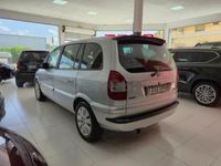Usado Opel Zafira Design Edition 125 CV (91 kW) 2005 Gris / plata Monovolumen
