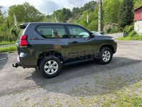 Usado Toyota Land Cruiser 177 CV (130 kW) 2018 Gris / plata SUV