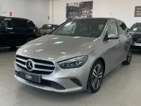 Usado Mercedes B180 116 CV (85 kW) 2020 Gris / plata Utilitario