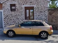 Usado Audi A3 Attraction 110 CV (80 kW) 1998 Beige Utilitario