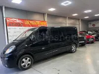 Usado Renault Trafic LIMITED 120 CV (88 kW) 2019 Negro Monovolumen