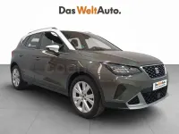 Usado Seat Arona Xperience 115 CV (84 kW) 2025 Gris SUV