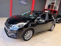 Usado Peugeot 208 Style 82 CV (60 kW) 2018 Azul Utilitario