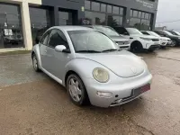 Usado VW Beetle 90 CV (66 kW) 2002 Gris Utilitario