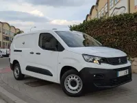 Usado Peugeot Partner Premium 100 CV (73 kW) 2022 Blanco Monovolumen