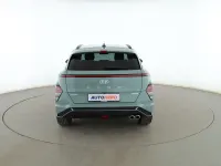 Usado Hyundai Kona N Line 141 CV (103 kW) 2025 Verde SUV