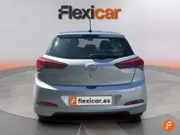 Usado Hyundai i20 100 CV (73 kW) 2017 Gris
