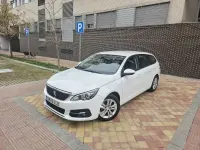 Usado Peugeot 308 SW Active 131 CV (96 kW) 2020 Blanco Familiar