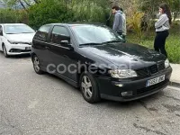 Usado Seat Ibiza 110 CV (80 kW) 2001 Negro Utilitario