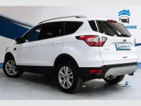 Usado Ford Kuga Trend+ 120 CV (88 kW) 2019 Blanco SUV