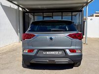 Usado Ssangyong (KGM) Korando 149 CV (109 kW) 2020 Gris / plata SUV