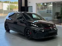 Usado VW Golf VIII GTI 245 CV (180 kW) 2021 Negro Utilitario