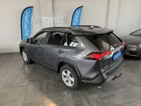 Usado Toyota RAV4 Executive 151 CV (111 kW) 2019 Gris / plata SUV
